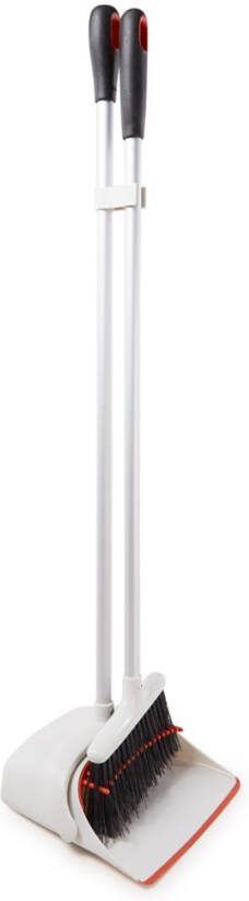 Oxo Good Grips bezem en blik 90 cm